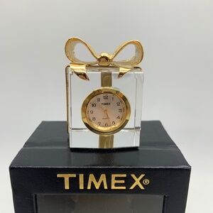 Vintage Timex Waterbury Clock Co. Collectible Mini Present Gift Clock Gold Tone